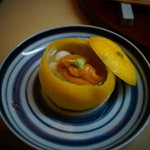 松川 - 【冬】フグ白子と北海道の雲丹の柚釜、大根おろしのお出汁とともに(2014.12.13)