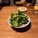 十番右京 - ケールサラダ