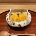 京味 もと井 - ▼温物 ・ロール白菜（オレンジ白菜）、ケッパーの素揚げ