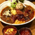 SPICY CURRY 魯珈 - 