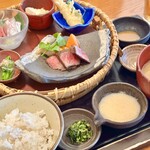 ダイナミックキッチン＆バー 響 - 