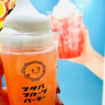 フタバフルーツパーラー  - ピンクグレープフルーツフロート
