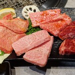 焼肉三松 - 2024年12月　三松定食　お肉はお値段以上～(´▽｀)
