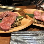 炭火焼肉 呼友 - 