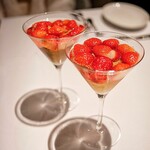 THE COSMOPOLITAN GRILL BAR TERRACE - 