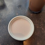 カフェ コットンクラブ - デザートの苺風味のパンナコッタ