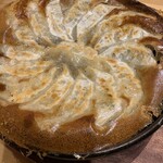 格安ビールと鉄鍋餃子 3・6・5酒場 - 