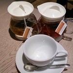 あかぎカフェ - オーガニックお茶各680円