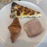 THE C's SKY CAFE & BAR - 