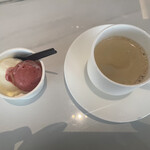 THE C's SKY CAFE & BAR - 