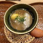 鮨 美菜月 - 茶碗蒸し　中から茸続々と登場