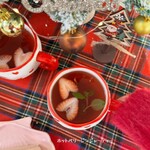 Cafe Guleum by Linnie Cake - 