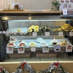 Cafe Guleum by Linnie Cake - 