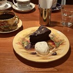 炭火焙煎珈琲・凛 - 