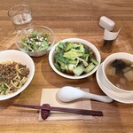 南青山エッセンス - 