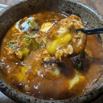 ナカガワ☆スエ食堂 - 半熟の黄身を絡めて！