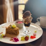 カフェ ド エクリュ - 