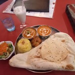 メロ カレーハウス&バー - スペシャルセット