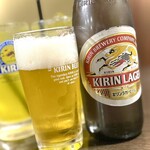 きし本 - キリンラガー（中瓶）700円、オレンジジュース300円