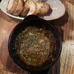 横浜商店 - ズワイガニのアヒージョ