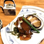 うなぎ亭 友栄 - 蝦夷アワビの二種盛り　税込3,000円   今が旬