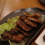 昭和酒場 焼き鳥 新宿萬太郎 - 