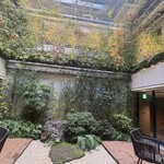 ERUTAN RESTAURANT BAR - 