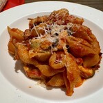 grigio la tavola - 
