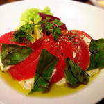 カーヴ隠れや - カプレーゼ♡さっぱりちゃん