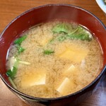 天三 - 味噌汁もちゃんと美味しい。これぞ老舗の心意気。