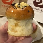 熱海ばたーあん - 期間限定の熱海ばたーあんパン