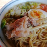 マクサうどん - 豚肉が美味い！