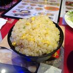 四川厨房 随苑 - 麻婆麺セット900円（ランチは、鶏唐揚げ３個、炒飯ほか食べ放題）