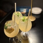 Oyster bar & Bistro Wharf 有楽町 - 