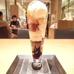 サントリー美術館 shop×cafe - 不室屋パフェ 897円