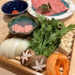 和牛 すき焼き 京都五天五 道頓堀 - 