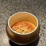 イチリン ハナレ - 山椒麺 よだれ鶏のタレに麺投入