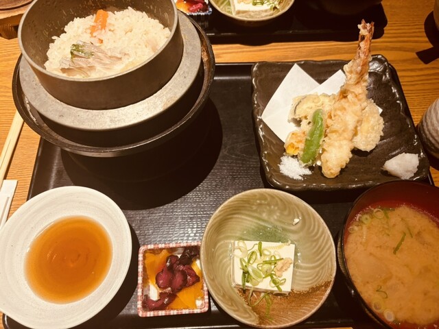 茶家茶家 （チャヤチャヤ）のご予約 - 衣山/ダイニングバー | 食べログ