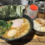 家系ラーメン クックら - オオメ