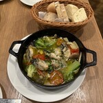 ル バー ラヴァン サンカンドゥ アザブ トウキョウ ビナガーデンズ海老名店 - 