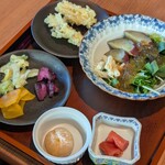 羅豚 - サラダビュッフェ