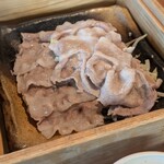 羅豚 ギンザ・グラッセ - 黒豚せいろ