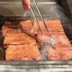 焼肉 ジャンボ - 