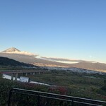 富士川サービスエリア（下り） フードコート - 富士山