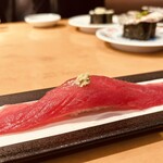 廻鮮寿司 塩釜港 - マグロ