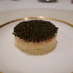 L'ESSOR - ズワイ蟹とキャビア