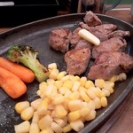 ハンバーグ&ステーキ WAZN