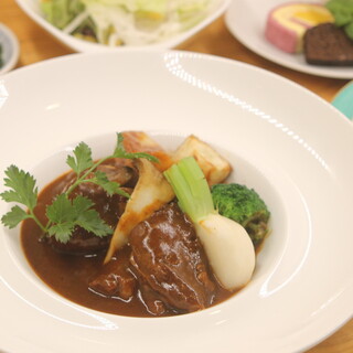 セブンハンドレッドクラブレストラン_1