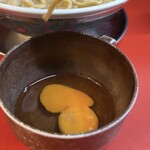 ハナイロモ麺 - 生卵