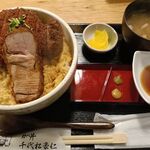 かつ丼千代松豪仁 - 